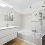 Penthouse With Panoramic Sea View - Large Terraces - 180m2 - Sleeps 8 - 5-star Apartment Koksijde