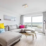 Apartment Penthouse With Panoramic Sea View - Large Terraces - 180m2 - Sleeps 8 - 5-star Koksijde