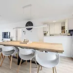Penthouse With Panoramic Sea View - Large Terraces - 180m2 - Sleeps 8 - 5-star