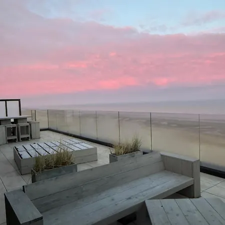 Cadiz Penthouse - Uniek 5 Sterren Met Grote Terrassen En Fantastisch Zeezicht Daire Koksijde