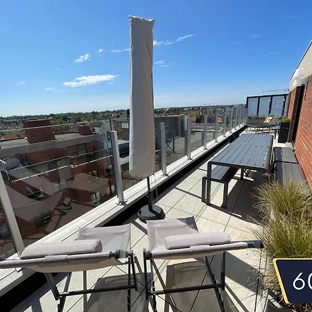 Apartment Penthouse With Panoramic Sea View - Large Terraces - 180m2 - Sleeps 8 - 5-star Koksijde