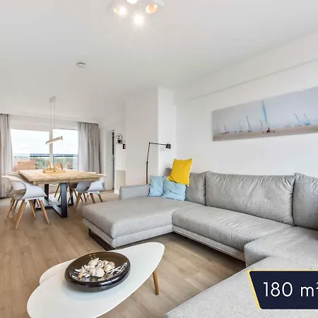 Penthouse With Panoramic Sea View - Large Terraces - 180m2 - Sleeps 8 - 5-star Koksijde