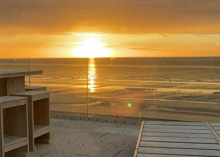 Penthouse Panoramisch Zeezicht - Grote Terrassen - 180m2 - 8p - 5 Sterren Koksijde